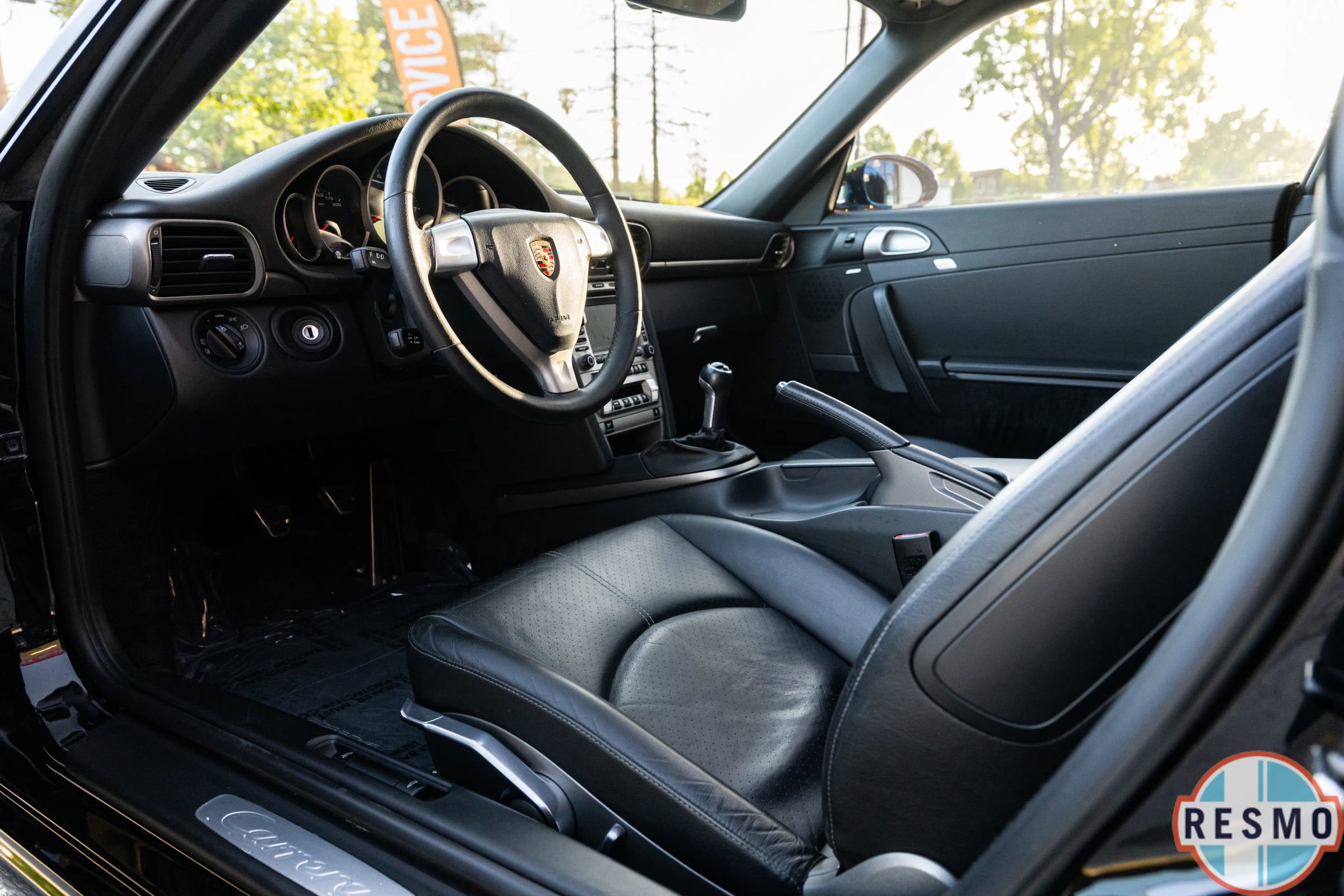 Used 2005 Porsche 911 Carrera RWD image 38