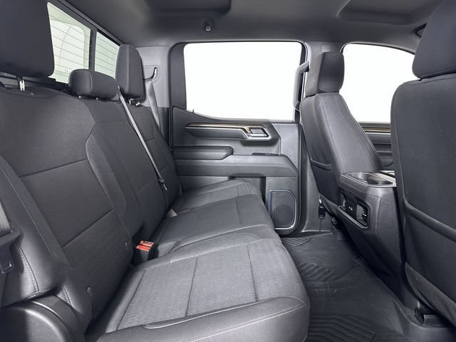 Used 2025 Chevrolet Silverado 1500 LT Trail Boss AWD/4WD image 28