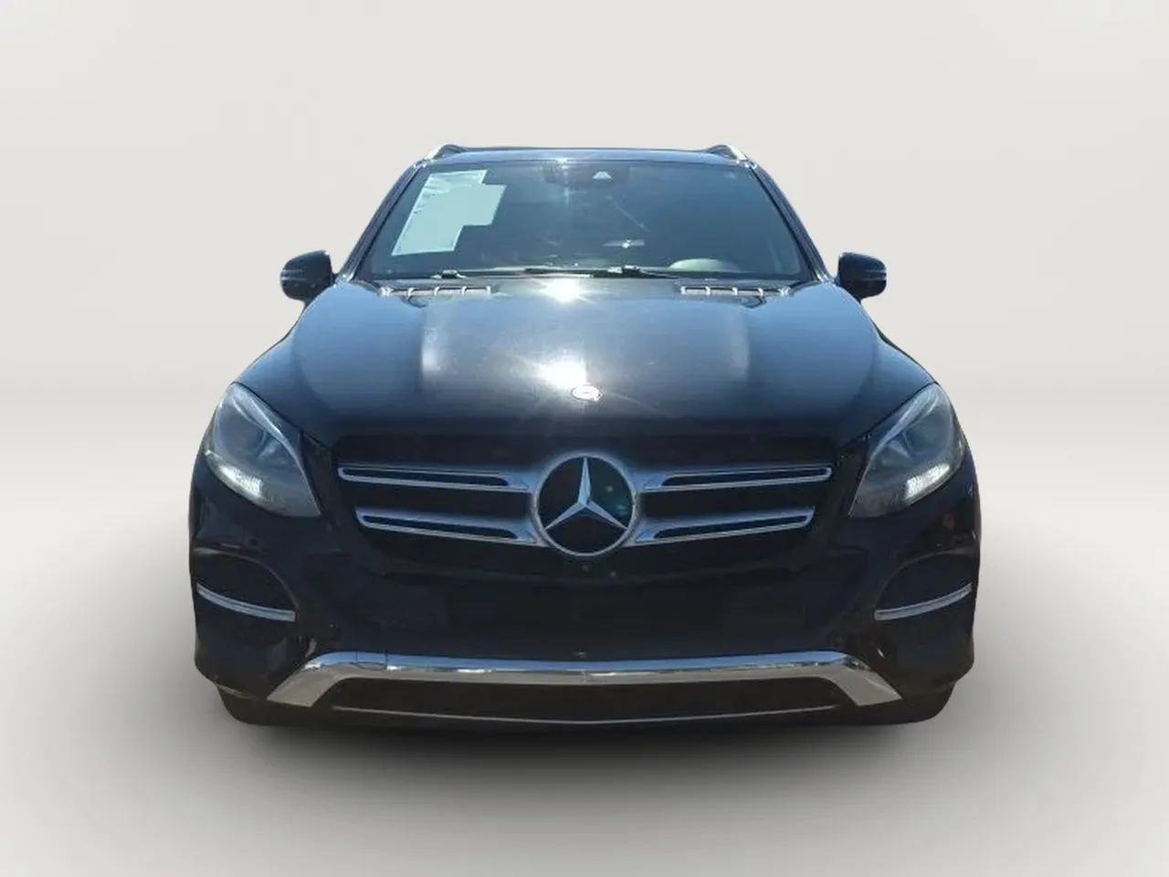 Used 2018 Mercedes-Benz GLE 350 image 4