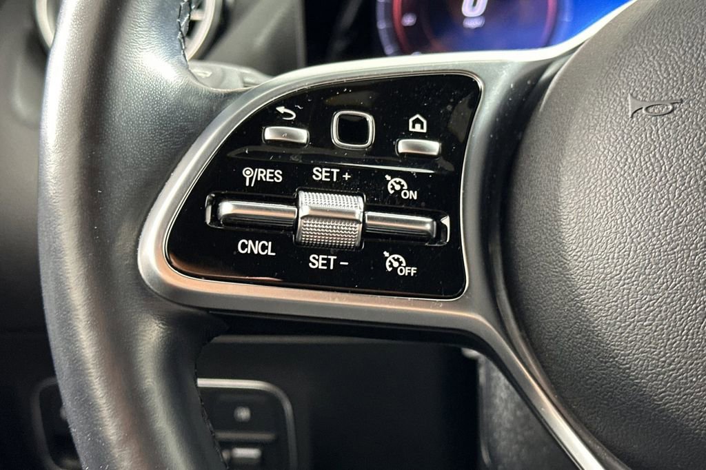 Certified 2023 Mercedes-Benz GLA 250 4MATIC image 31