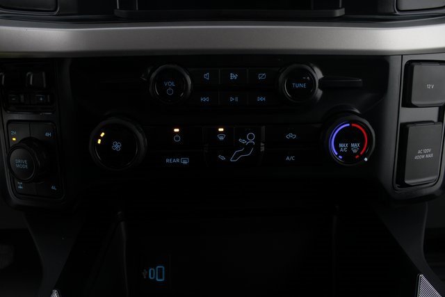 Used 2024 Ford F350 XLT w/ Camper Package image 6