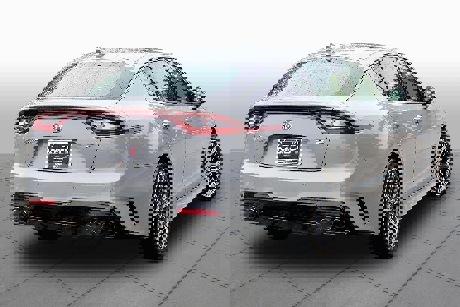 Used 2019 Kia Stinger GT1 image 12