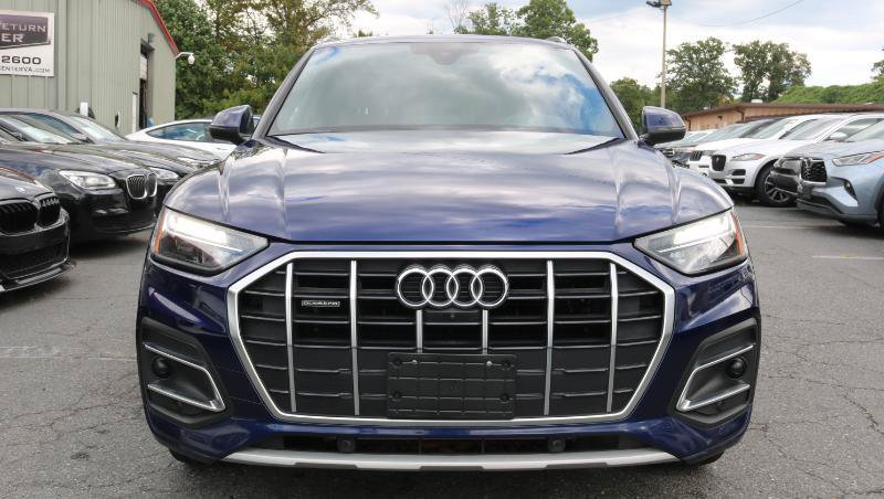 Used 2021 Audi Q5 2.0T Premium Plus w/ Premium Plus Package AWD/4WD image 2