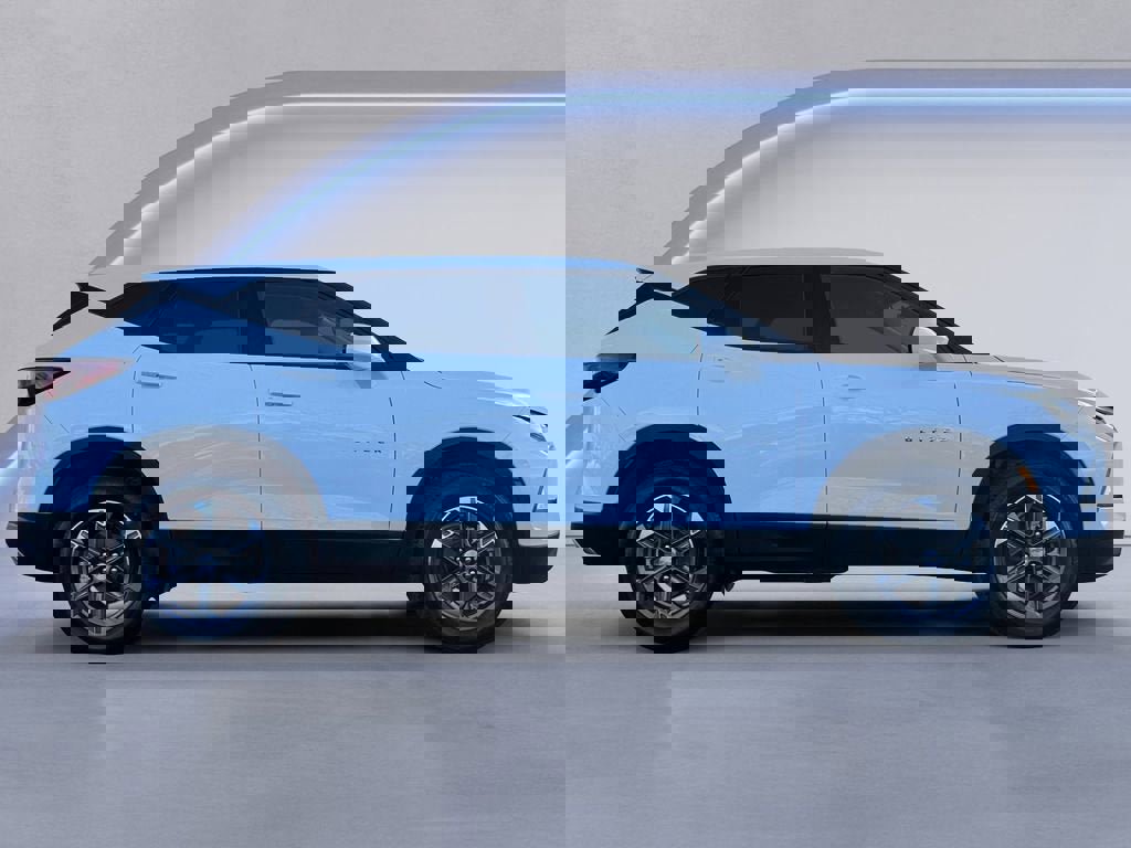 Used 2025 Chevrolet Blazer LT image 6