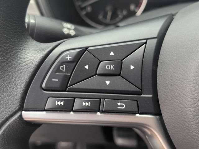 Used 2025 Nissan Altima 2.5 SV FWD image 20