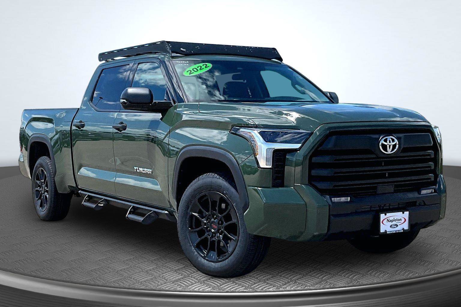 Used 2022 Toyota Tundra SR5 w/ SR5 Convenience Package AWD/4WD image 14