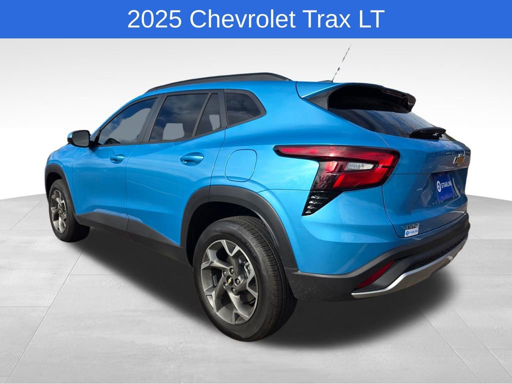 Certified 2025 Chevrolet Trax LT image 6