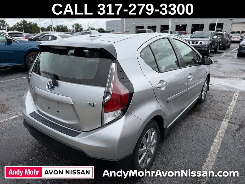 Used 2017 Toyota Prius C Three FWD image 4