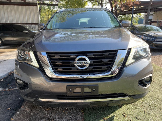 Used 2017 Nissan Pathfinder Platinum