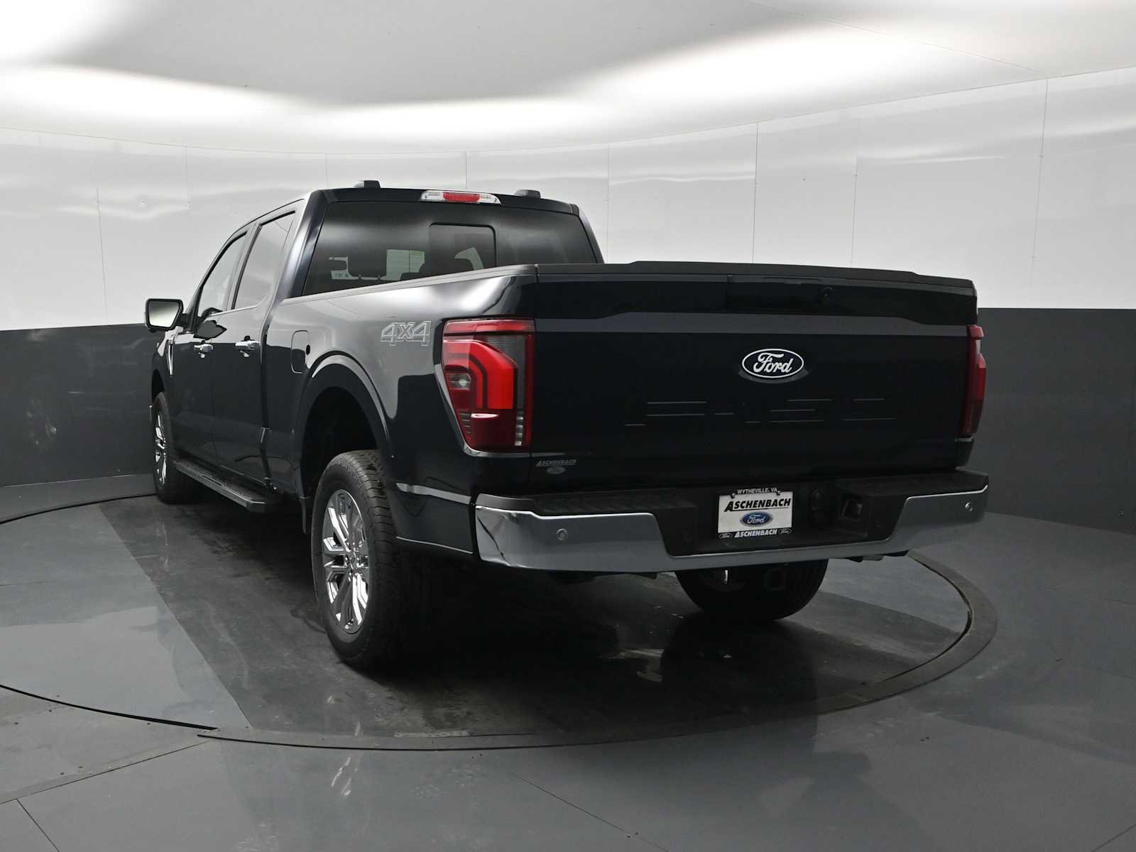 New 2026 Ford F150 Lariat w/ Equipment Group 502A High image 7