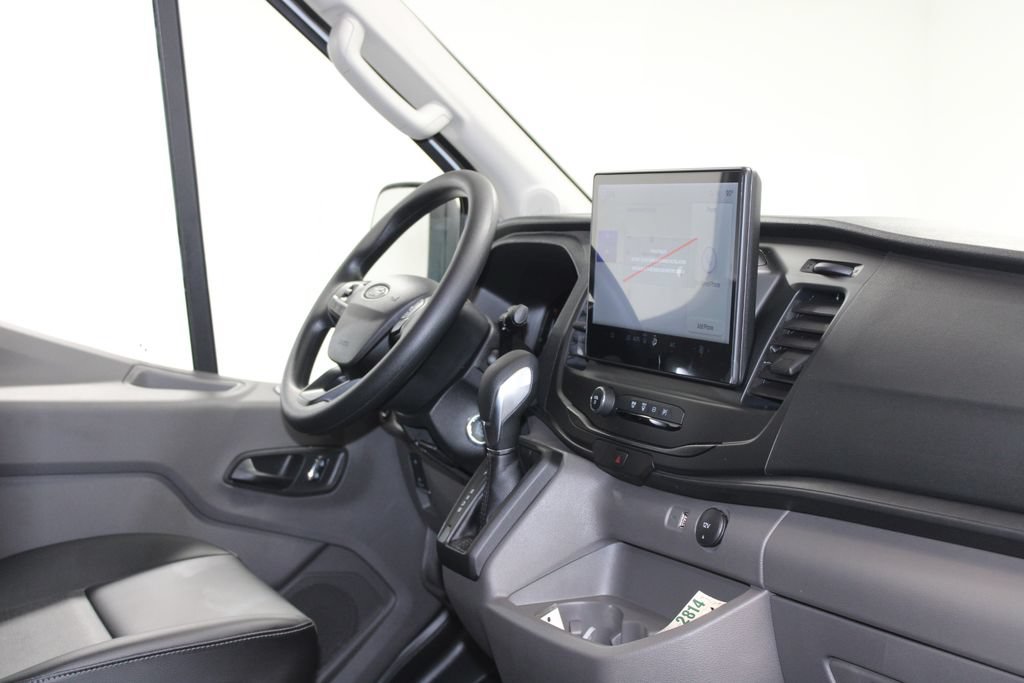 New 2026 Ford Transit 250 148 Medium Roof w/ Load Area Protection Package RWD image 25