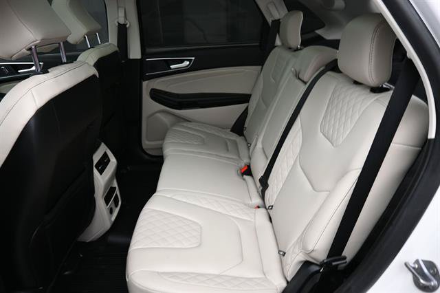 Certified 2024 Ford Edge Titanium AWD/4WD image 16
