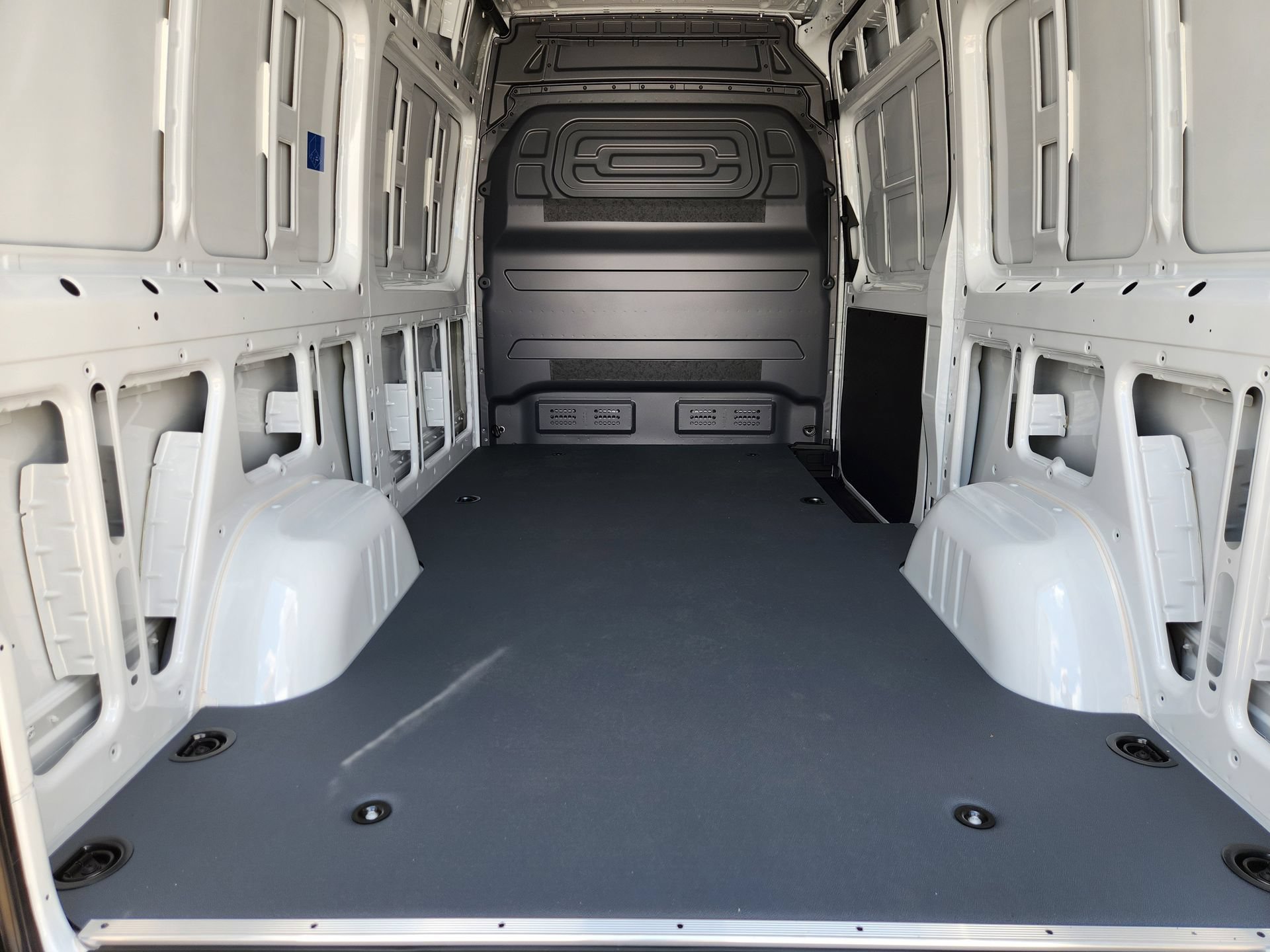 New 2026 Mercedes-Benz Sprinter 2500 image 21
