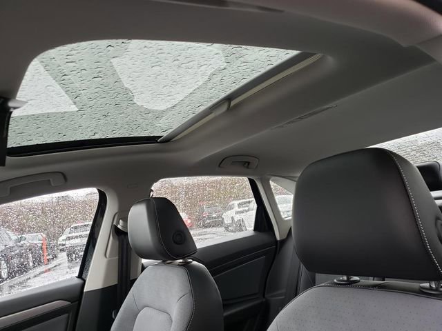 New 2026 Volkswagen Jetta SE image 7