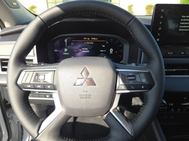 New 2026 Mitsubishi Outlander SE AWD/4WD image 11