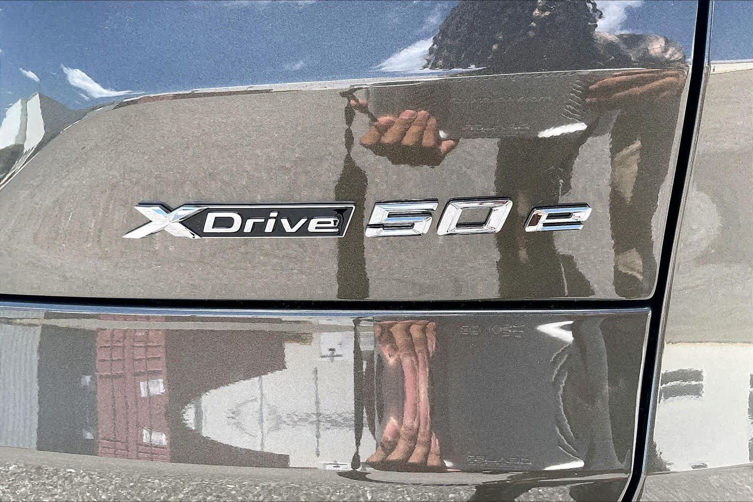 Used 2026 BMW X5 xDrive50e w/ Executive Package AWD/4WD image 15