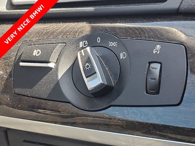 Used 2013 BMW 740Li xDrive image 16