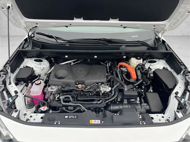 New 2025 Toyota RAV4 XLE image 19