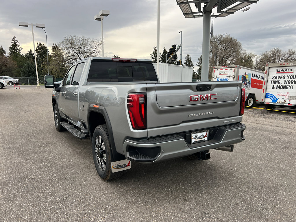 New 2026 GMC Sierra 3500 Denali w/ Denali Reserve Package image 3