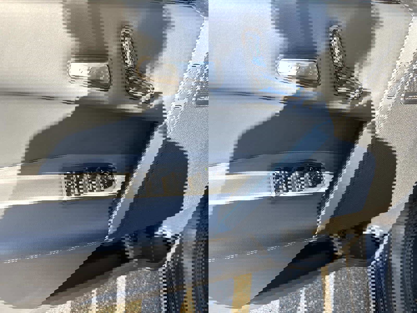 Used 2025 BMW iX M60 image 18