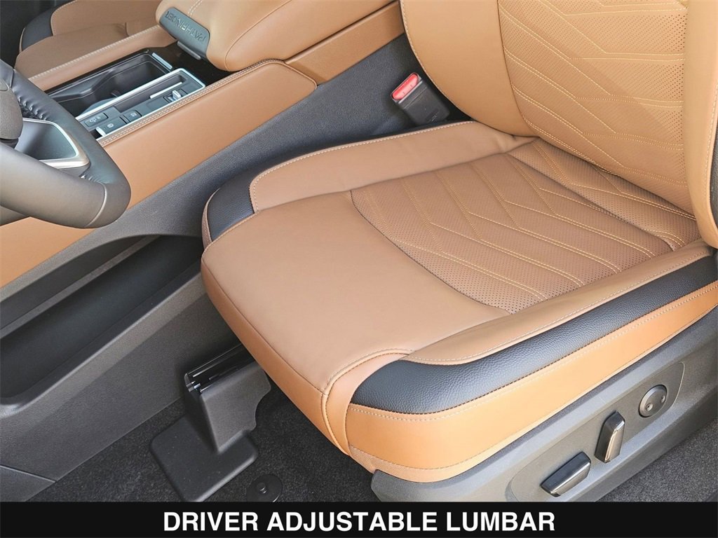 New 2025 Nissan Pathfinder Platinum image 16