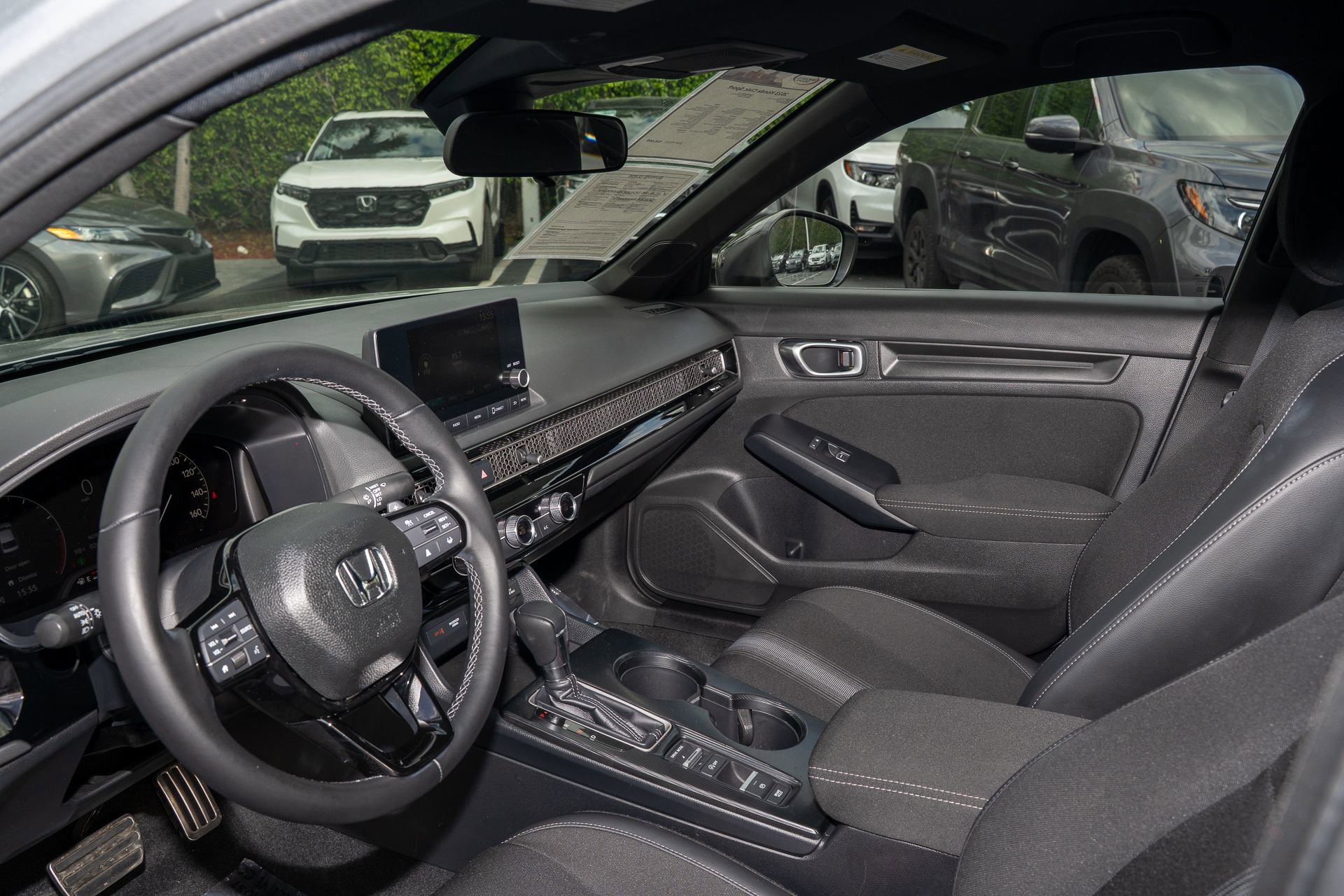 Used 2023 Honda Civic Sport image 14