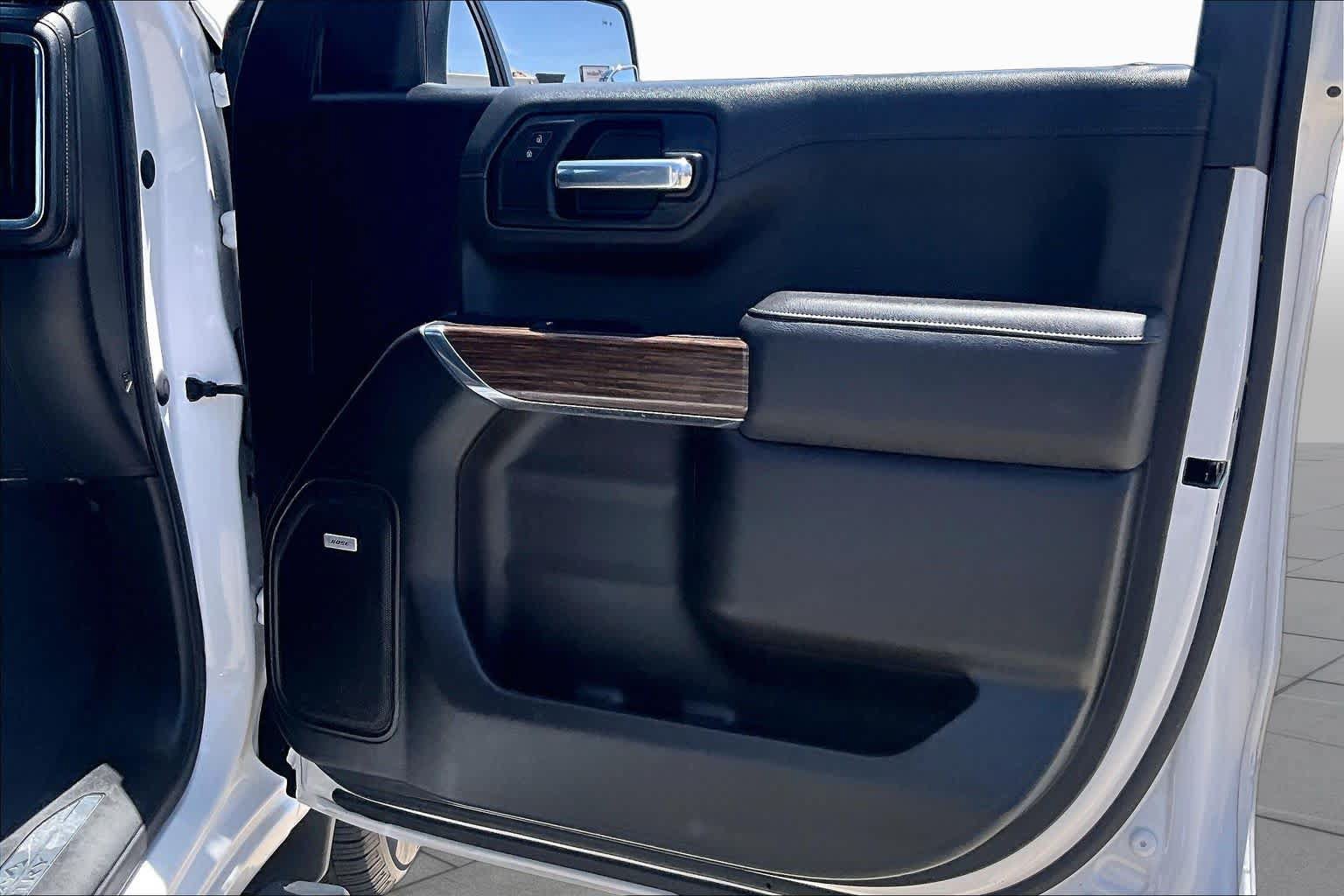 Used 2022 Chevrolet Silverado 1500 High Country AWD/4WD image 23