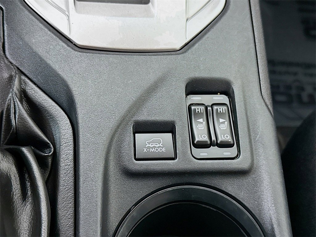 Used 2018 Subaru Crosstrek 2.0i Premium w/ Eyesight System image 10