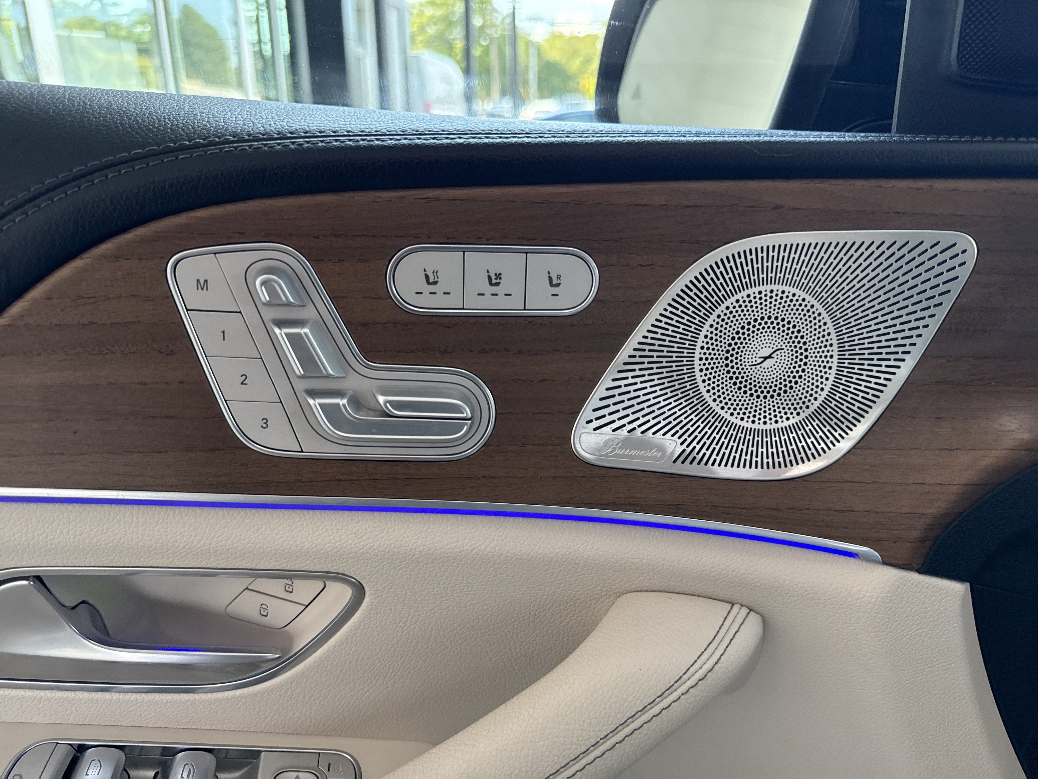 Certified 2022 Mercedes-Benz GLS 450 4MATIC image 9