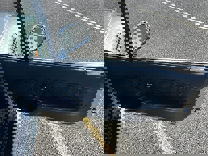 Used 1999 BMW Z3 2.5i image 11