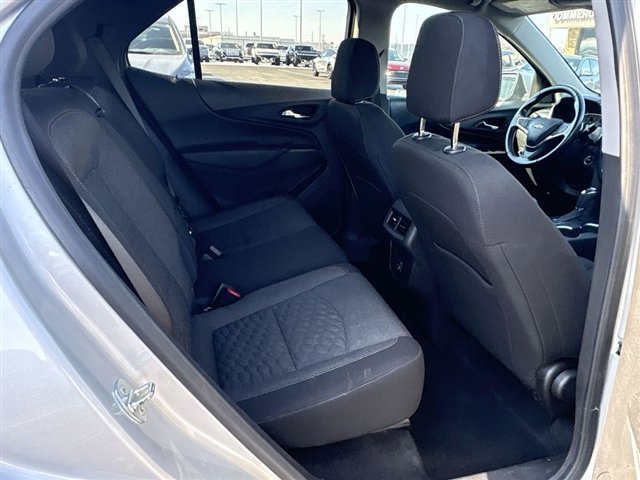 Used 2021 Chevrolet Equinox LT image 25