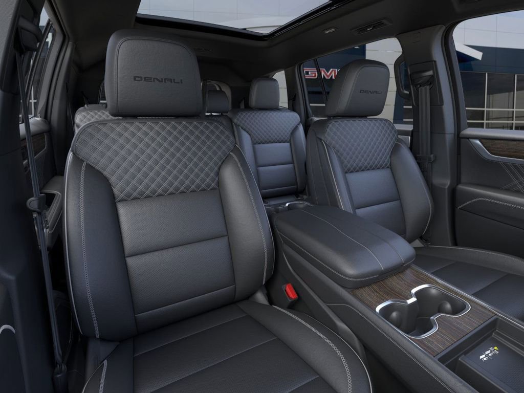 New 2025 GMC Acadia Denali w/ Super Cruise Package image 16