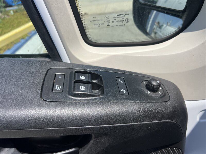 Used 2021 RAM ProMaster 2500 FWD image 15