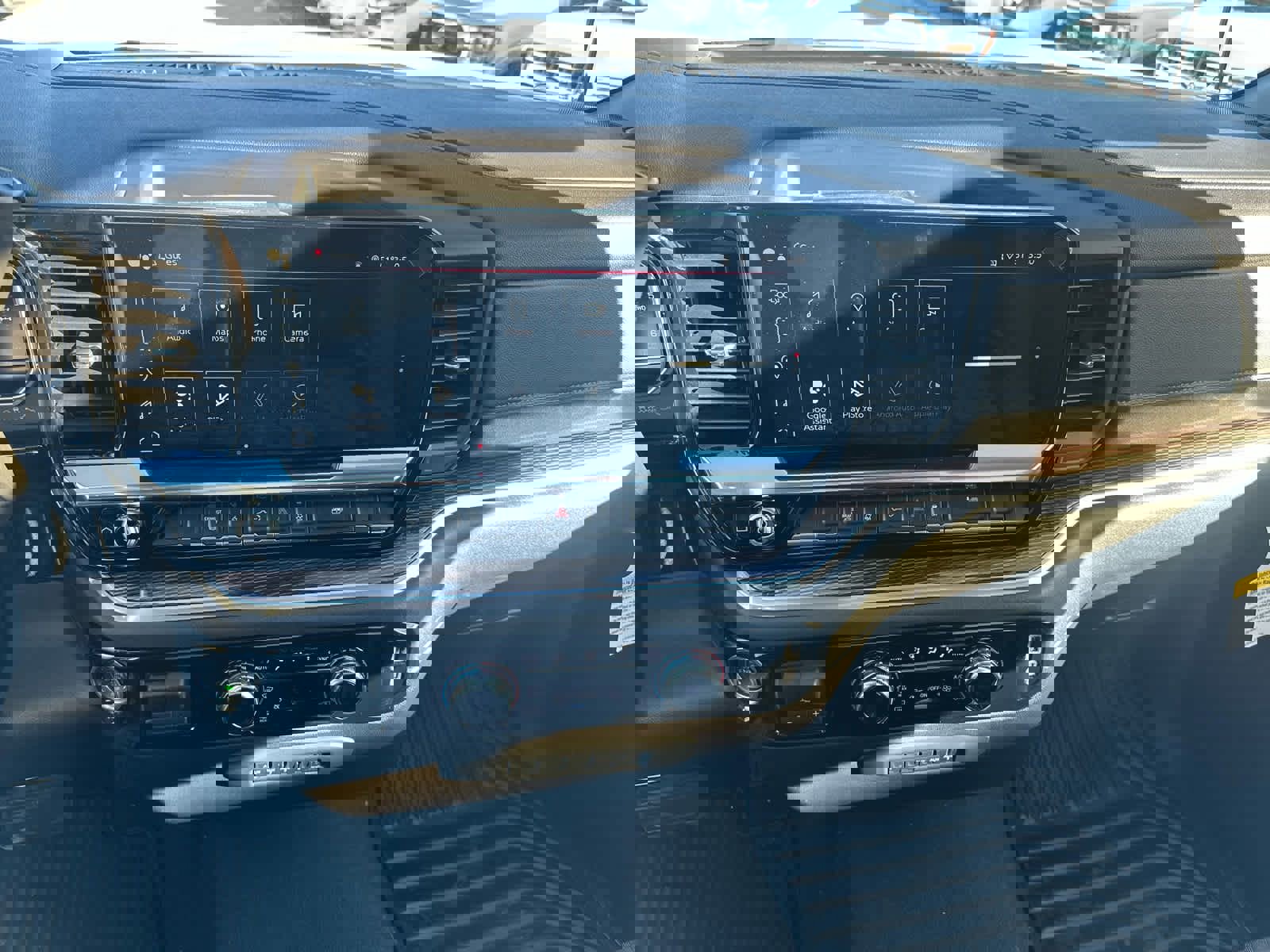 New 2025 GMC Sierra 3500 SLE image 23