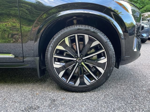 Certified 2025 Volvo XC90 B6 Core AWD/4WD image 27