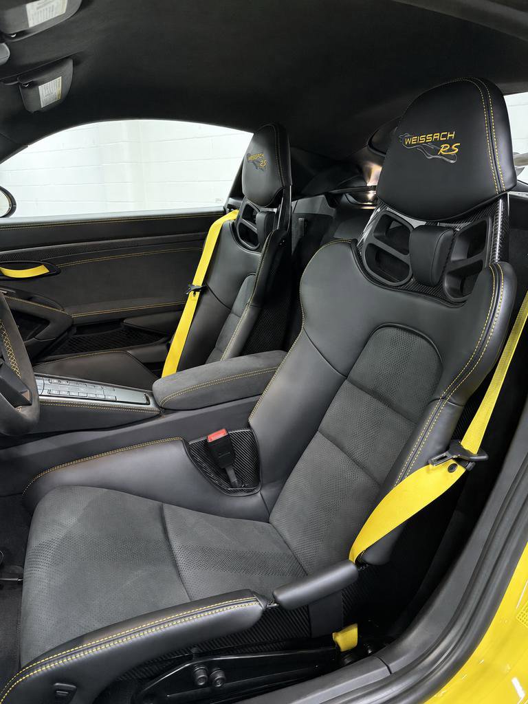 Used 2024 Porsche 718 Cayman GT4 RS RWD image 8