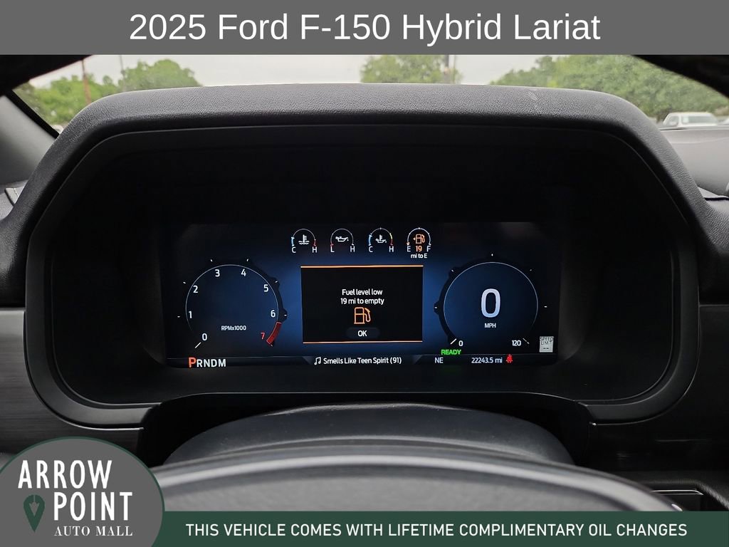 Used 2025 Ford F150 Lariat w/ Equipment Group 501A Mid AWD/4WD image 26