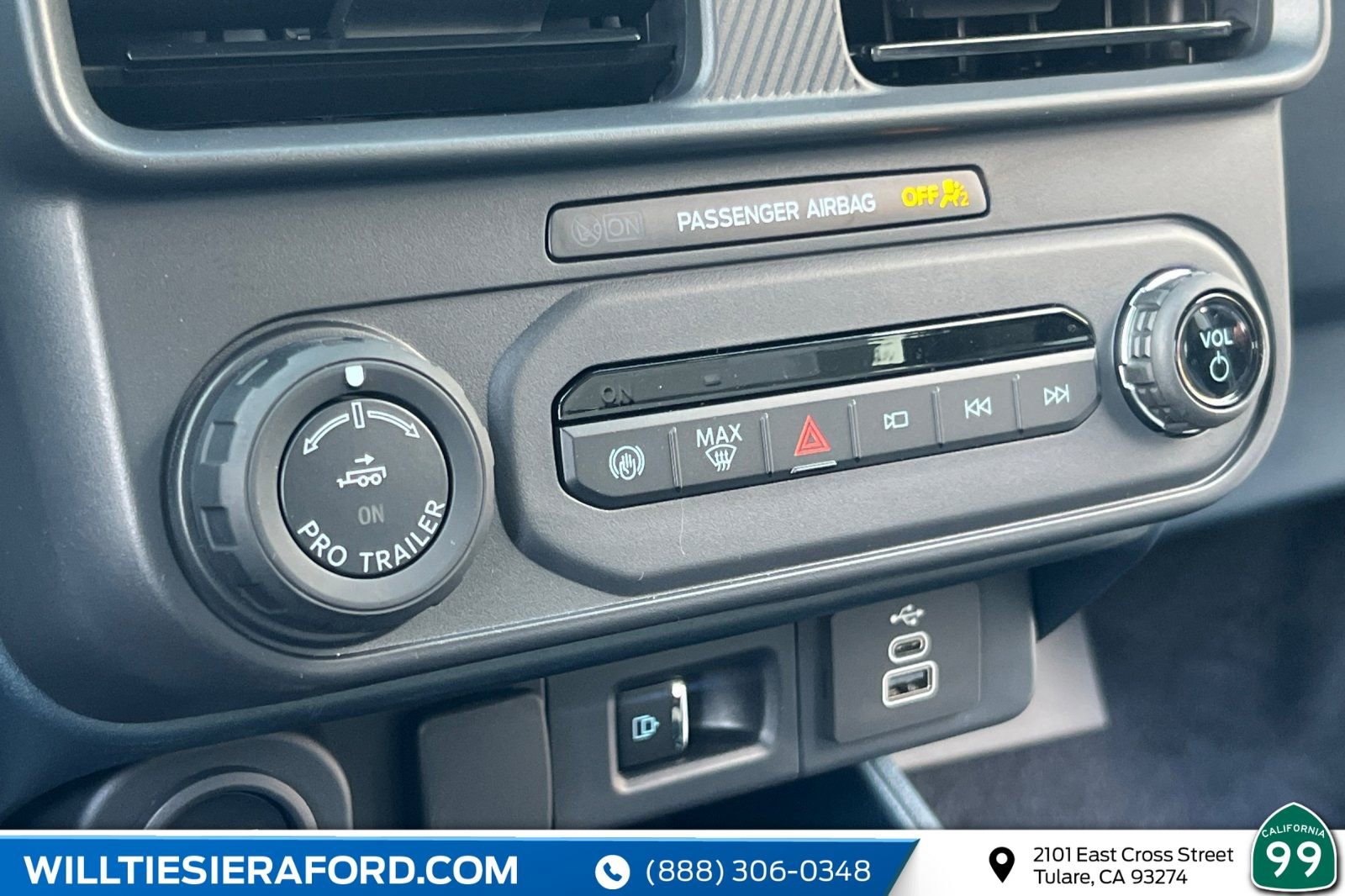 New 2025 Ford Maverick Lariat w/ 4K Tow Package image 21