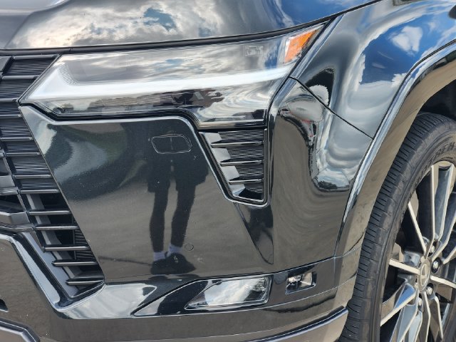 Used 2024 Lexus GX 550 w/ Accessory Package (Z1) AWD/4WD image 9