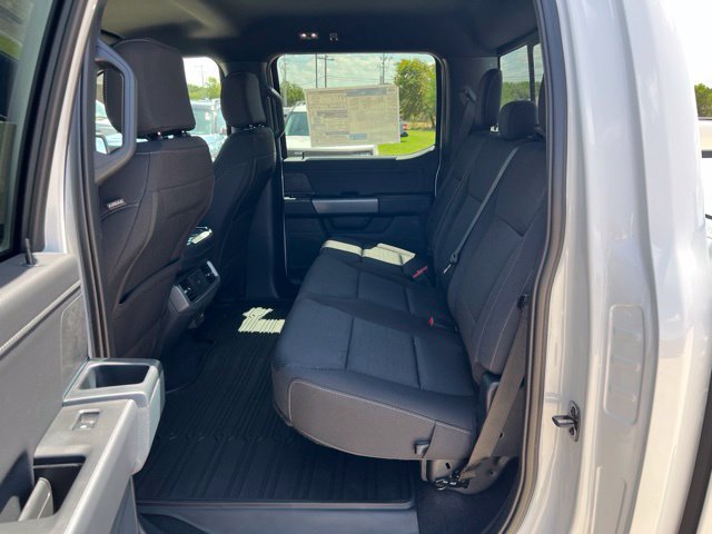 New 2026 Ford F150 XLT w/ Equipment Group 302A MID RWD image 18