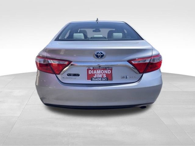Used 2016 Toyota Camry XLE w/ Moonroof Package FWD image 5