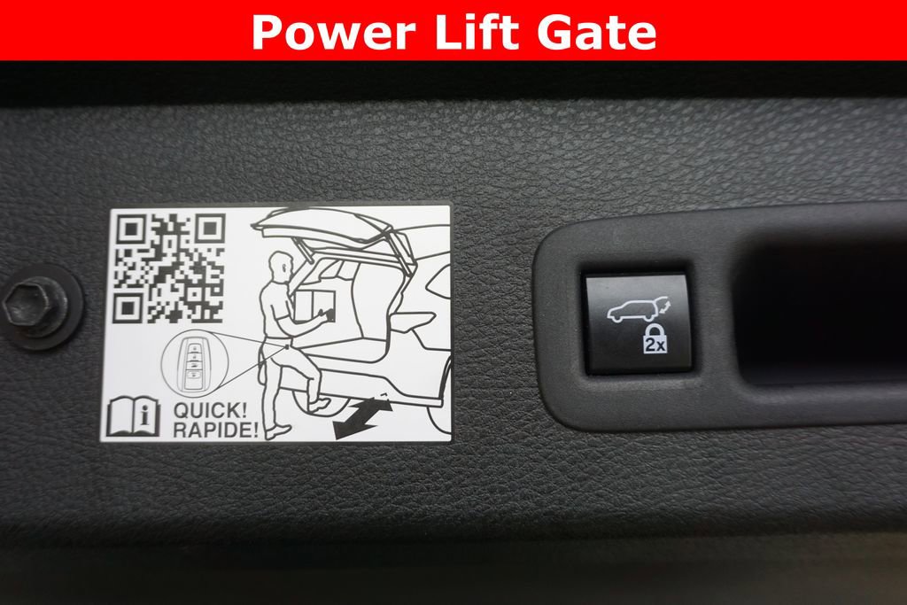 Used 2024 Toyota Sienna XLE w/ XLE Plus Package image 19