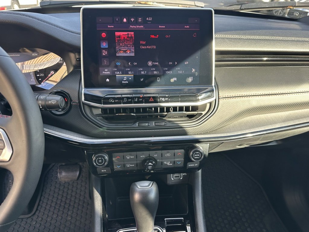 Used 2024 Jeep Compass Trailhawk image 24