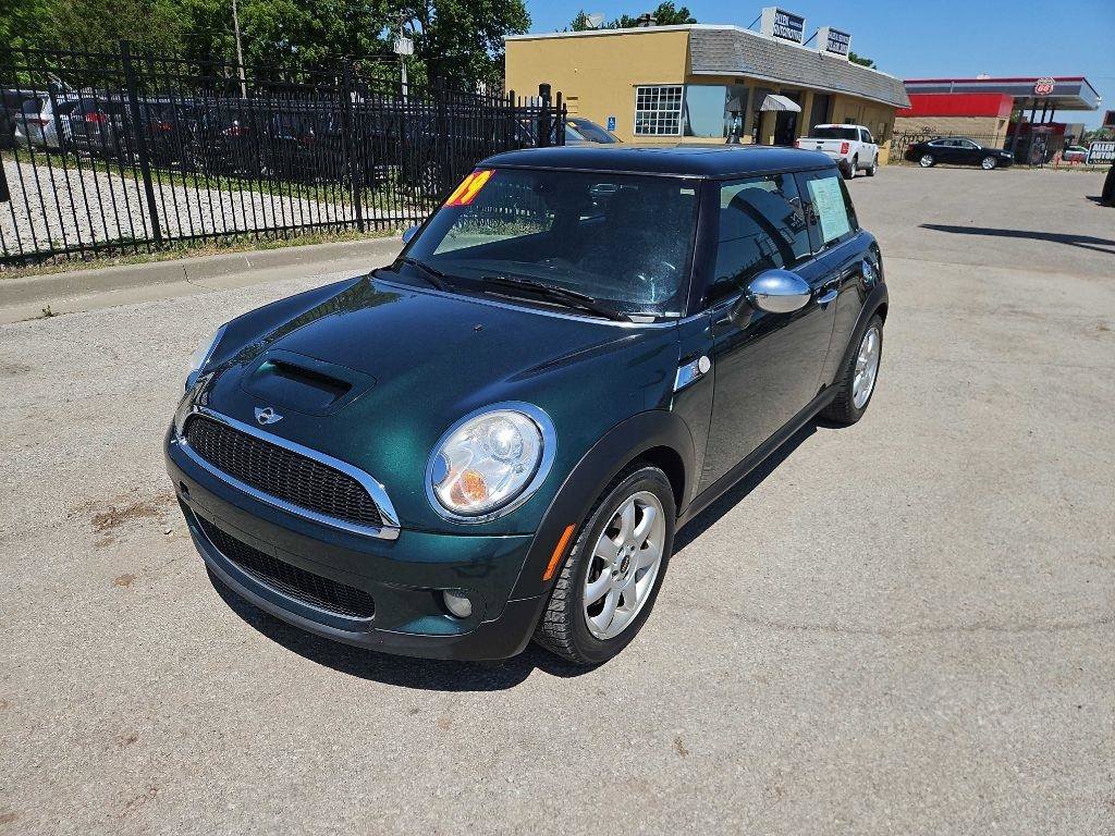 Used 2009 MINI Cooper S FWD image 1