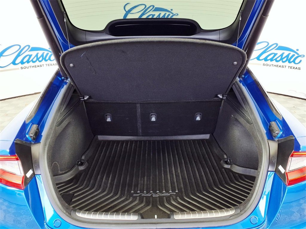 Used 2020 Kia Stinger GT2 image 9