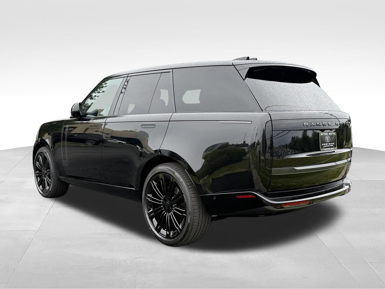 New 2026 Land Rover Range Rover SE AWD/4WD image 3
