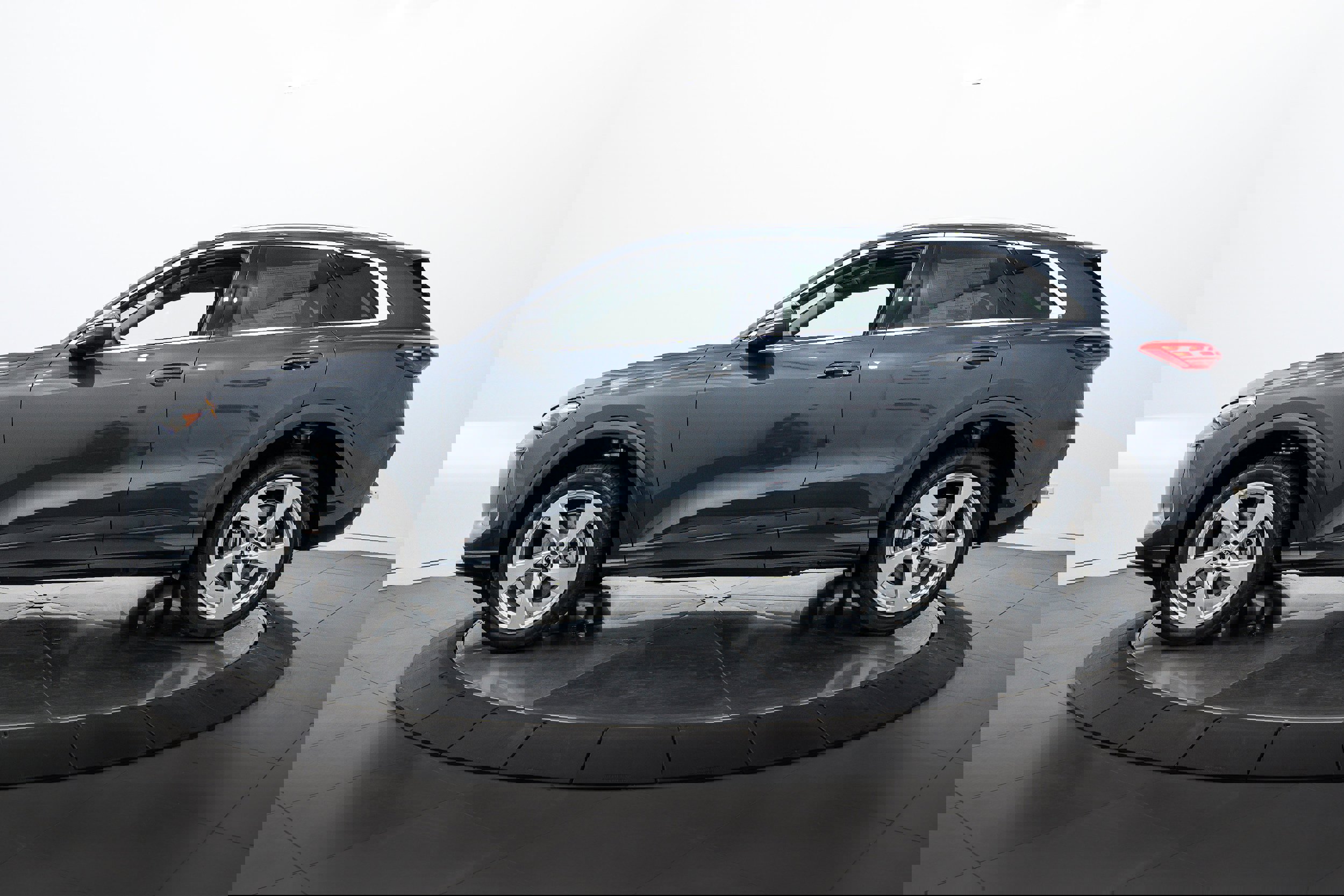 New 2025 Audi Q5 Premium Plus image 7