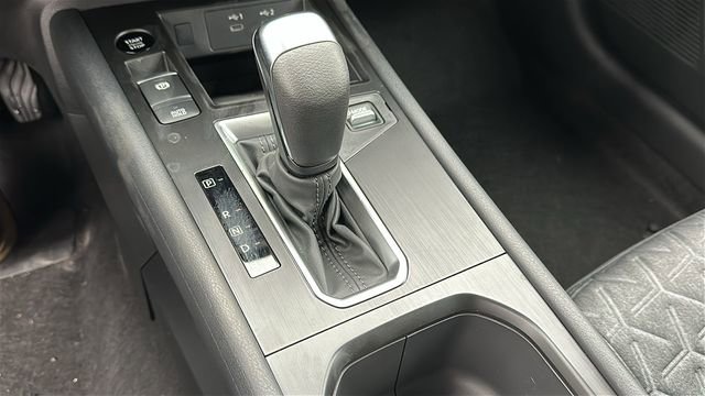 New 2026 Nissan Kicks SV w/ Cold Weather Package AWD/4WD image 18