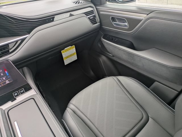 New 2026 INFINITI QX80 Luxe w/ Cargo Package RWD image 18
