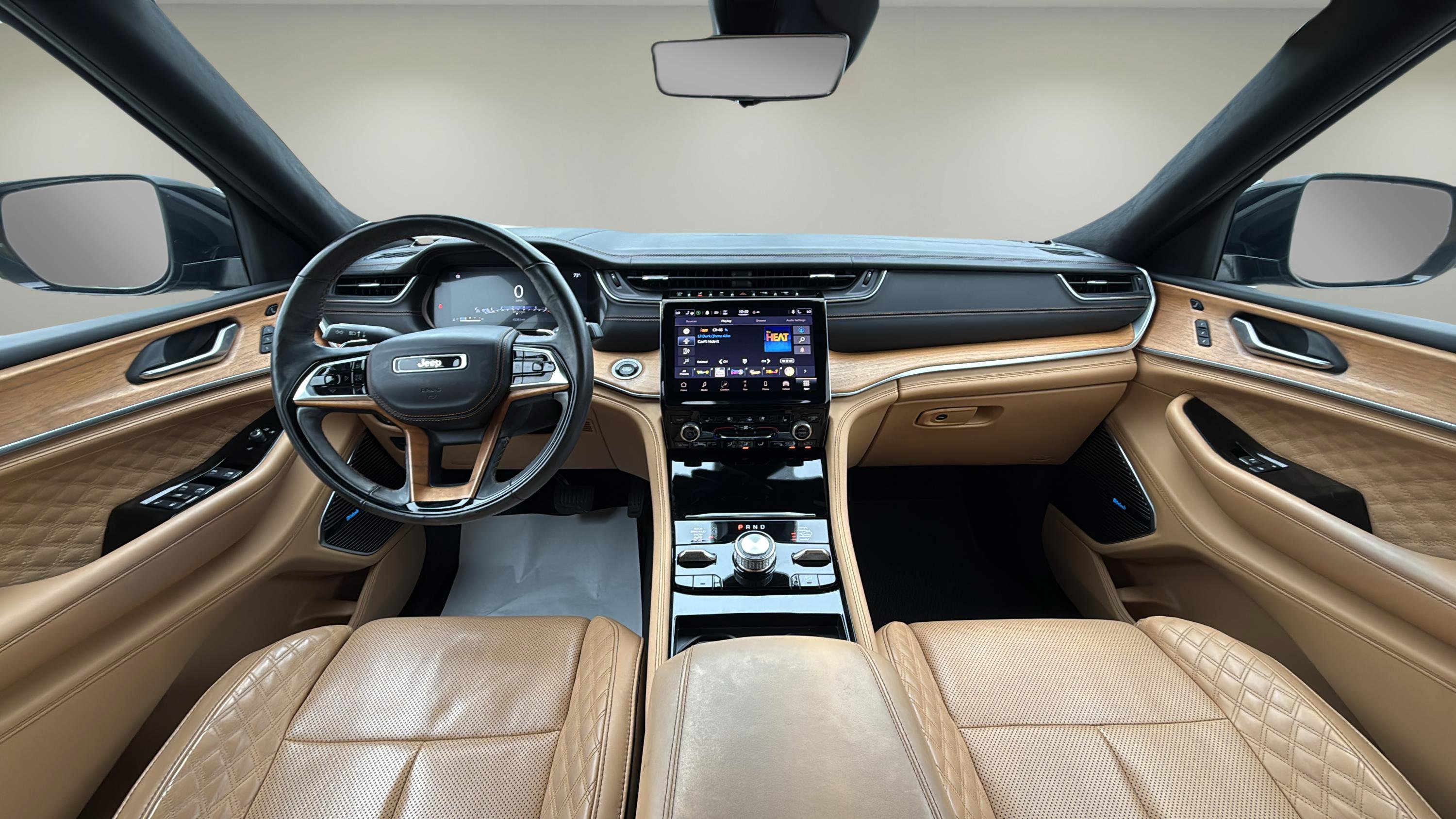 Used 2021 Jeep Grand Cherokee L Summit image 9